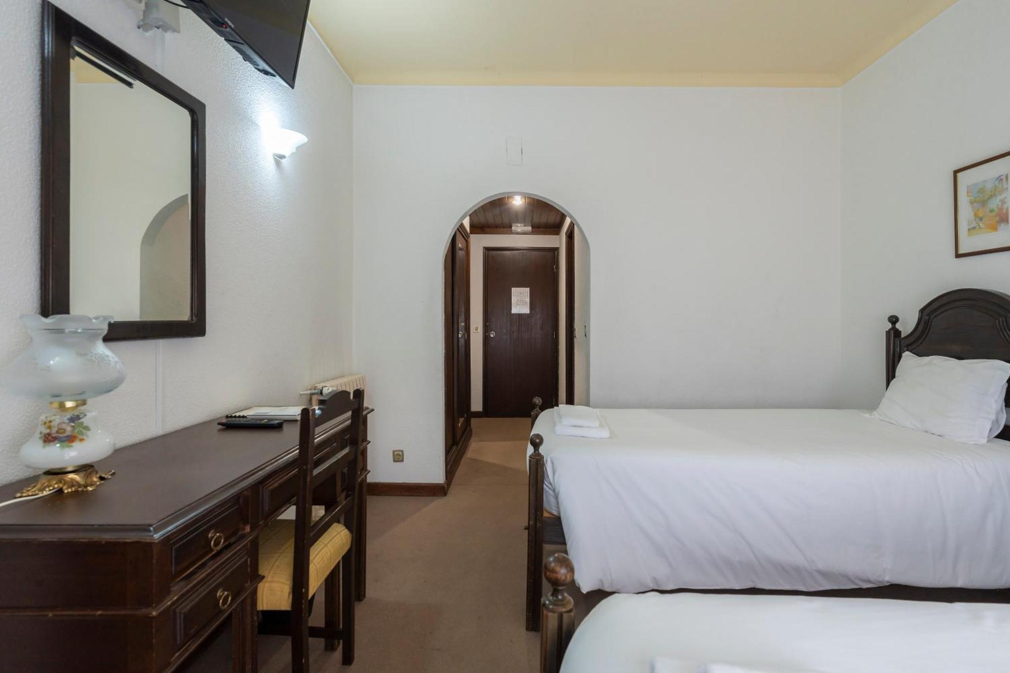 Lavanda Hotel Mira Serra เซลอริโก ดา เบรา ภายนอก รูปภาพ